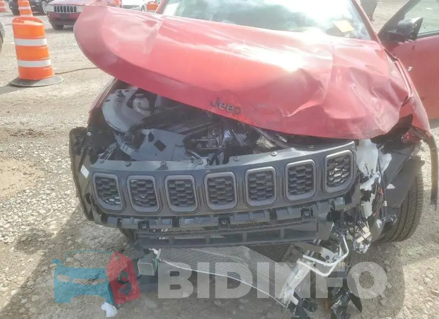 3C4NJDBN1TT178770 Photo# 11