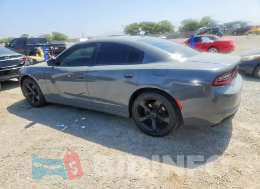 2C3CDXBG6KH658199 Photo# 2