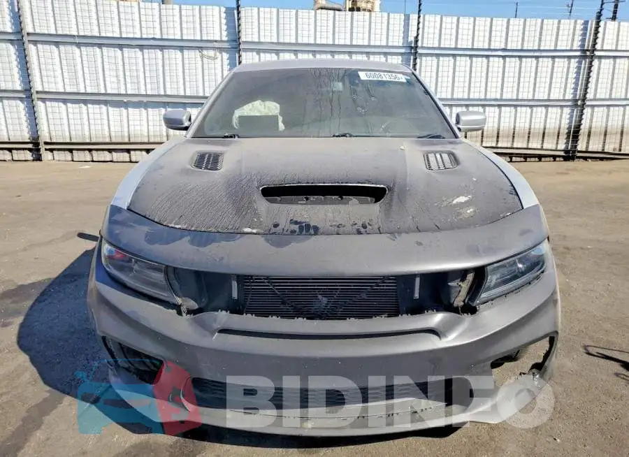 2C3CDXCT5LH131123 Photo# 5