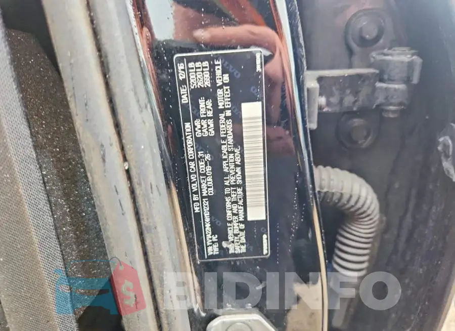 YV1A22MK4H1012321 Photo# 12