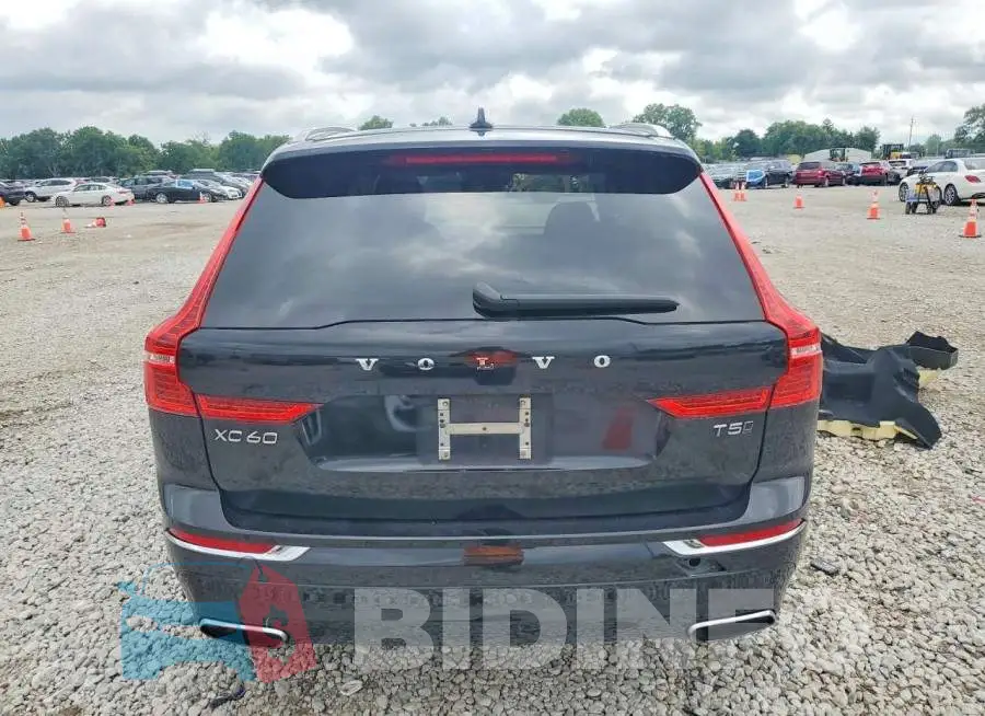 YV4102RL2M1831154 Photo# 6