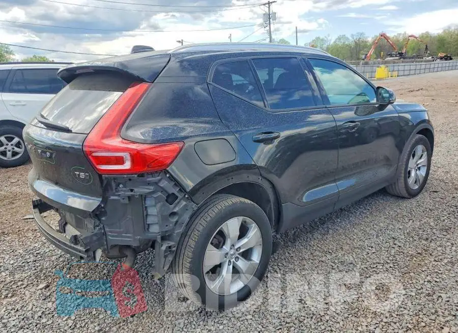 YV4162UK3L2264104 Photo# 3