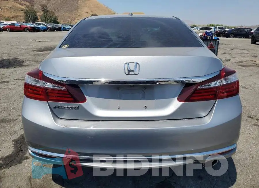 1HGCR2F72HA223148 Photo# 6