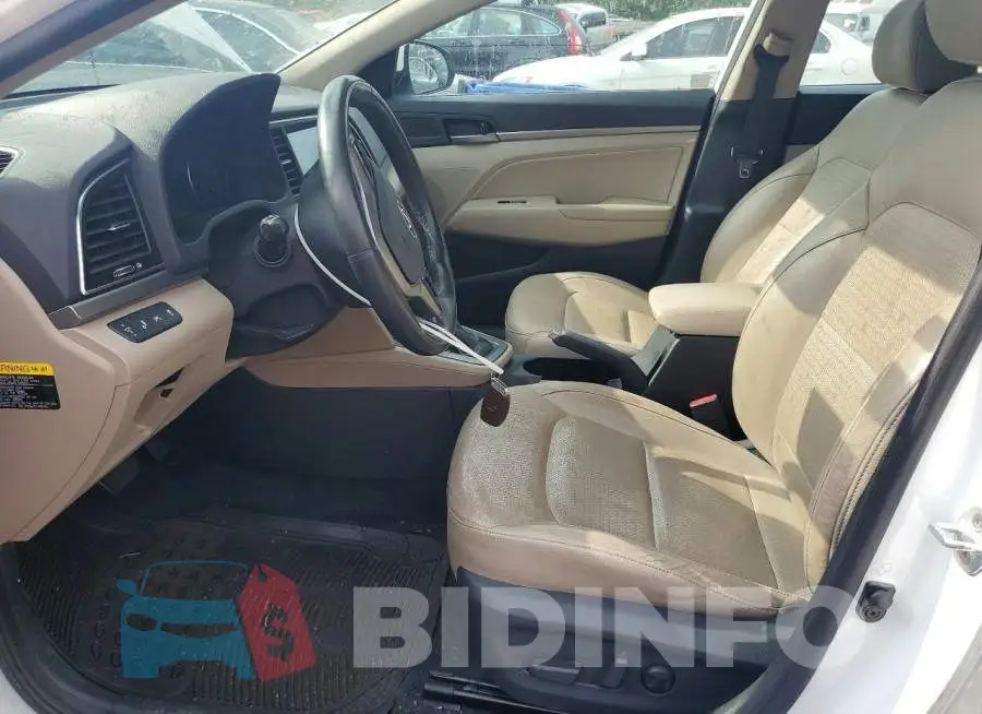 5NPD84LF3HH038130 Photo# 7