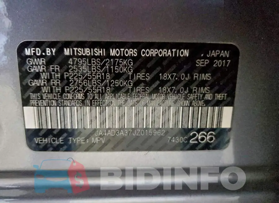 JA4AD3A37JZ015962 Photo# 13