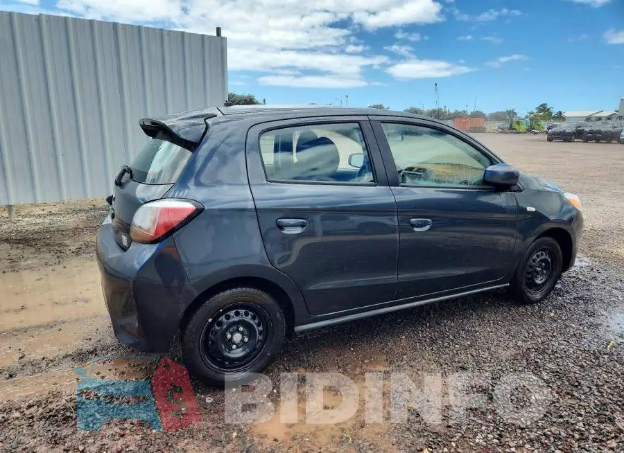 ML32AUHJ4RH010073 Photo# 3