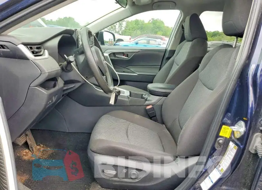 2T3P1RFV8NW281888 Photo# 7
