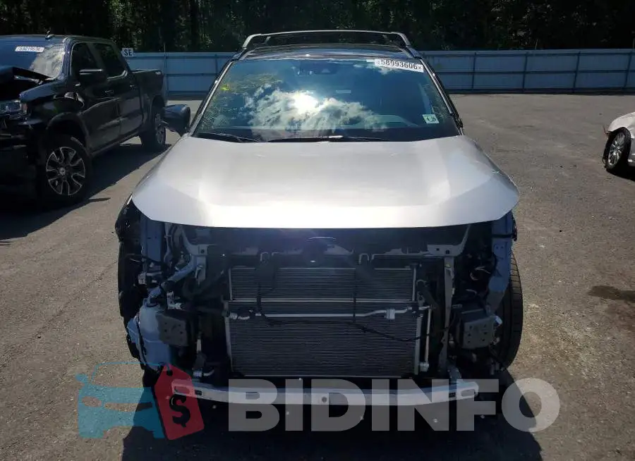 JTMFB3FV9RD183963 Photo# 5