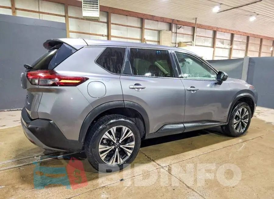 JN8BT3BBXPW483654 Photo# 3