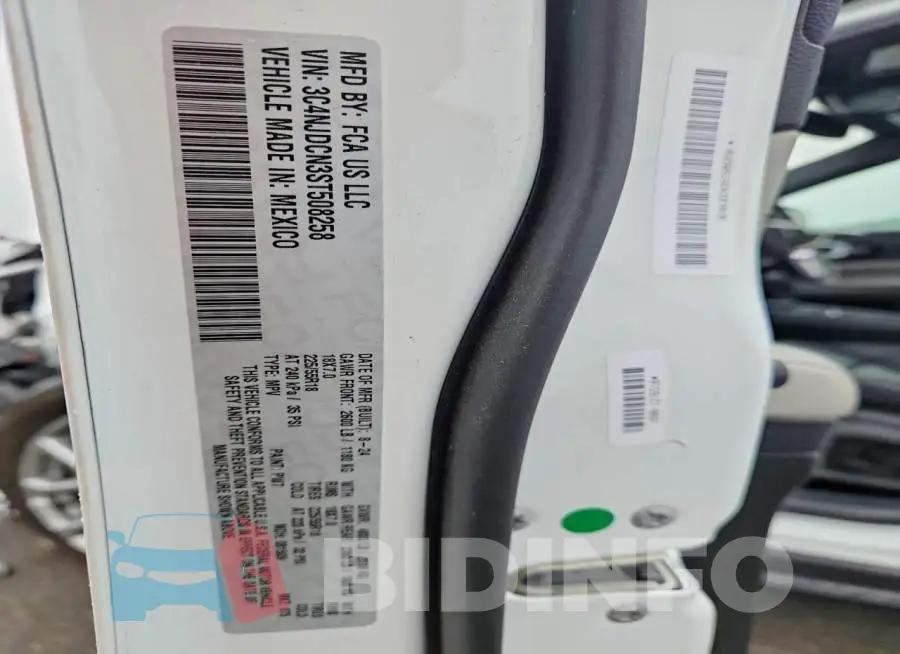 3C4NJDCN3ST508258 Photo# 14