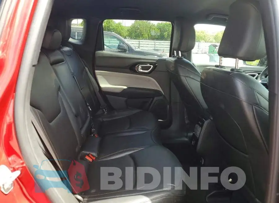 3C4NJDCN7RT138510 Photo# 11