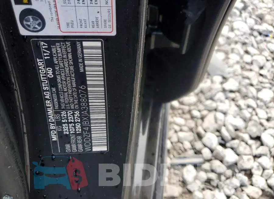 WDDZF4JBXJA388076 Photo# 12