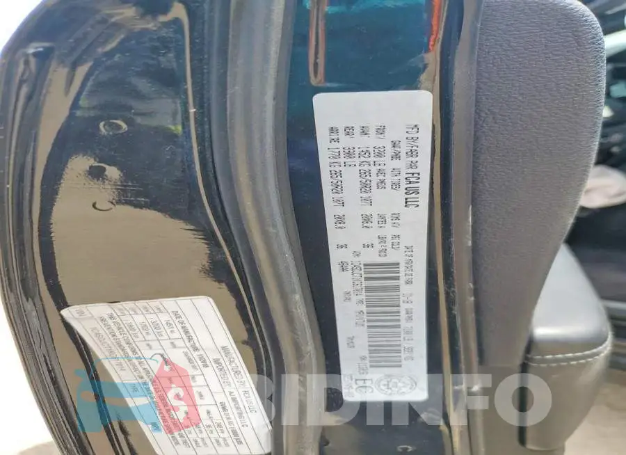 1C4SDJCT1KC617014 Photo# 13