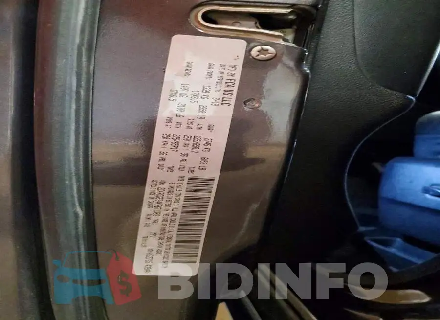 2C4RDGEG4KR671383 Photo# 13