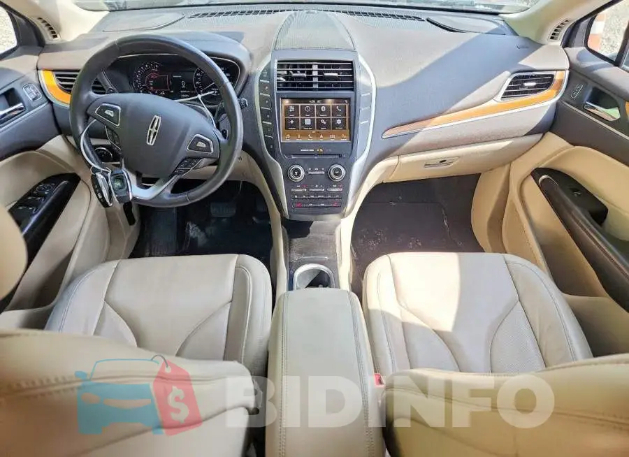 5LMCJ2D95KUL26217 Photo# 8