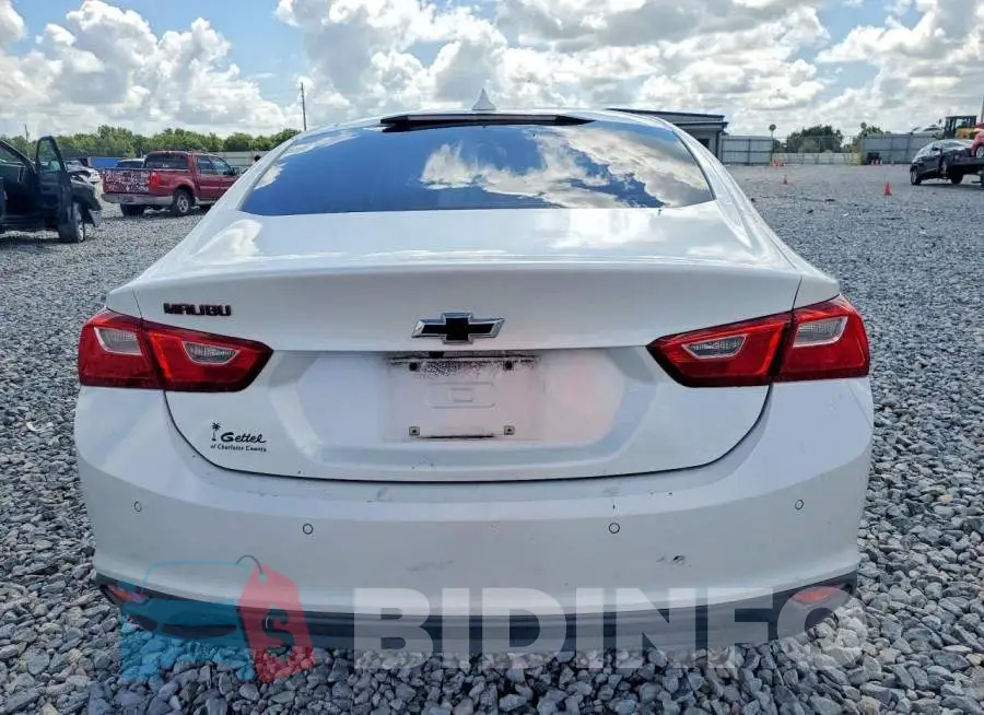 1G1ZD5ST6JF143865 Photo# 6