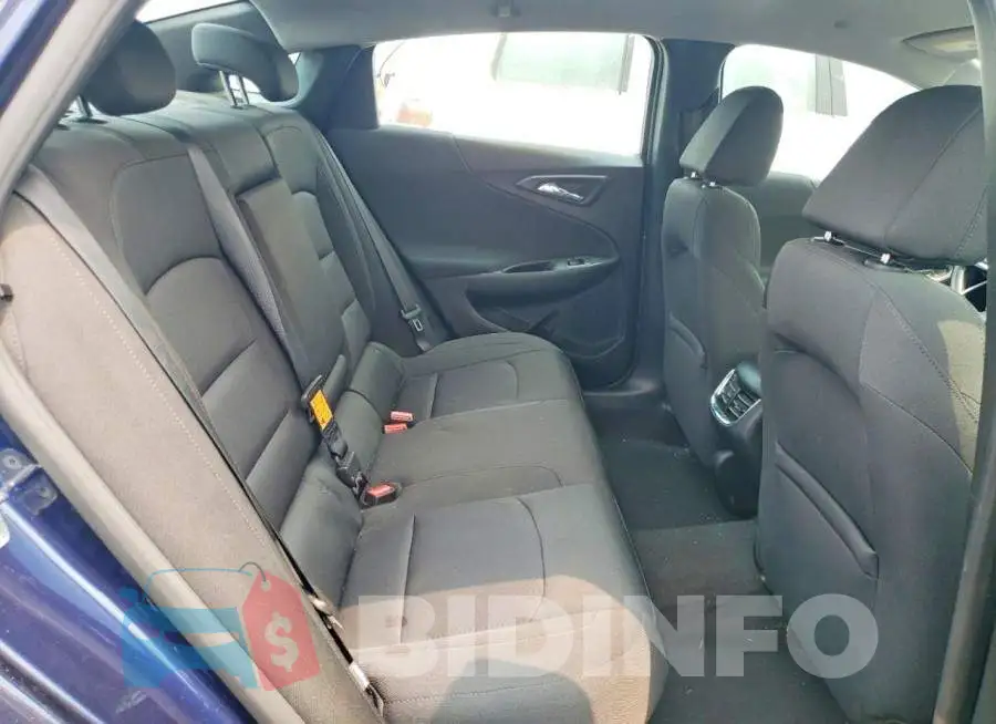 1G1ZD5ST9JF138210 Photo# 10