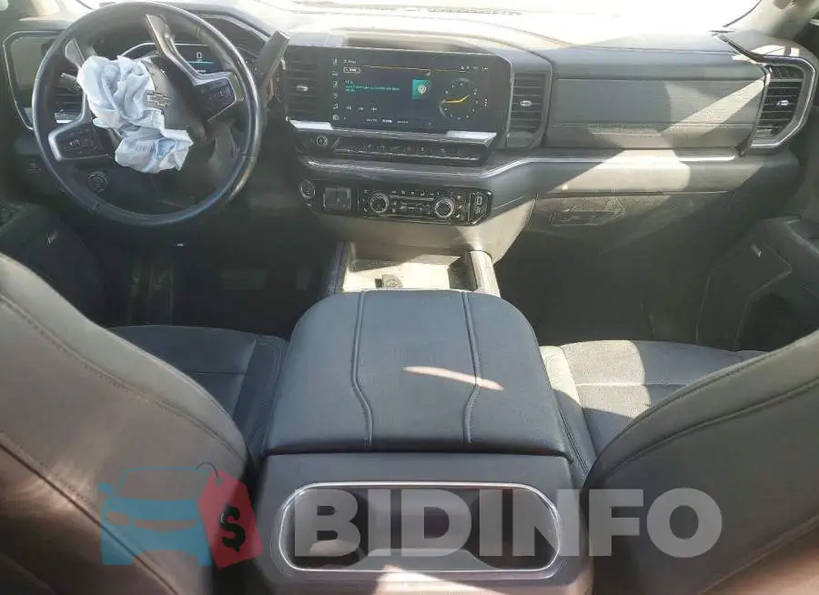 1GC4YPE73RF240372 Photo# 8
