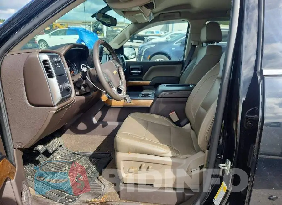 3GCPCSEC5JG435243 Photo# 7