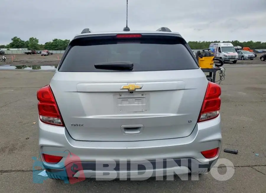 KL7CJLSB2HB232154 Photo# 6