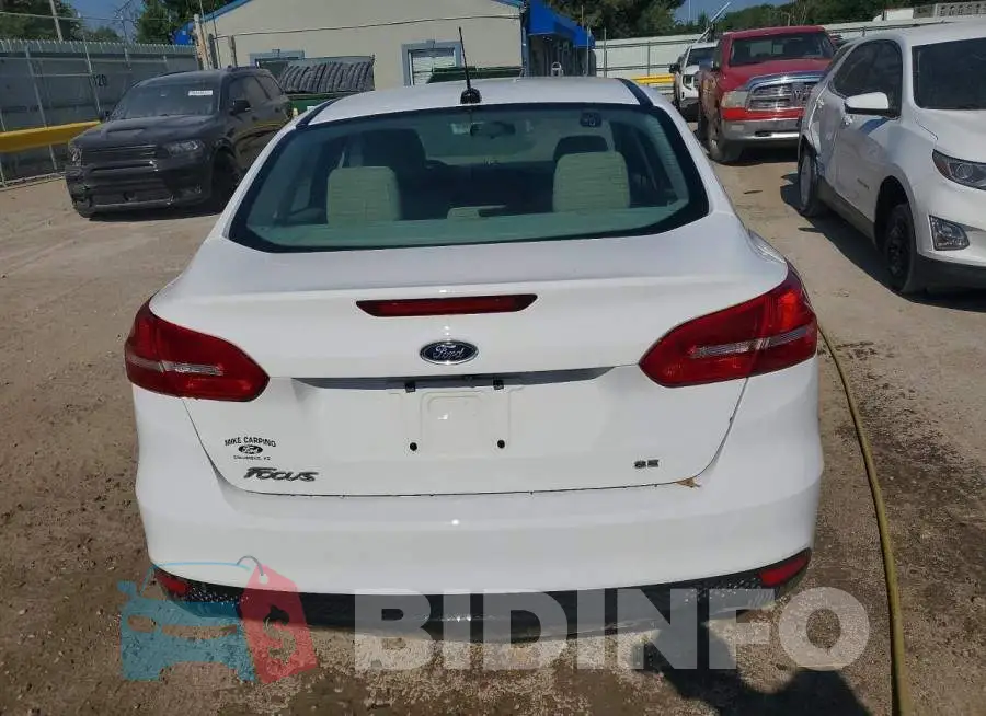 1FADP3F27JL321952 Photo# 6