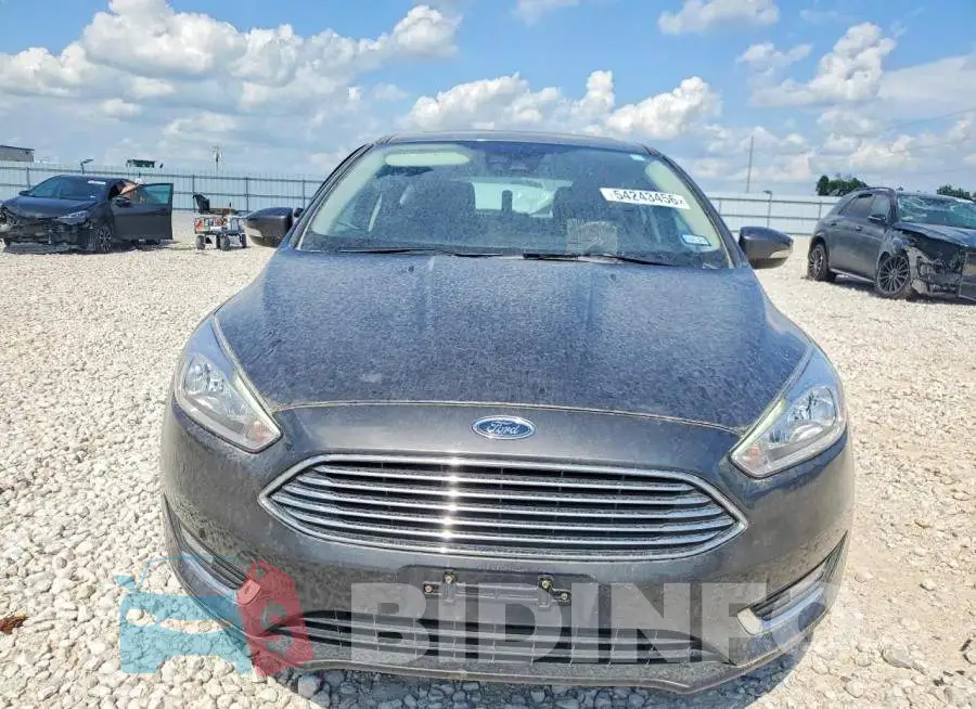 1FADP3N23JL289650 Photo# 5