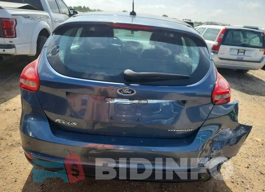 1FADP3N28JL285562 Photo# 6