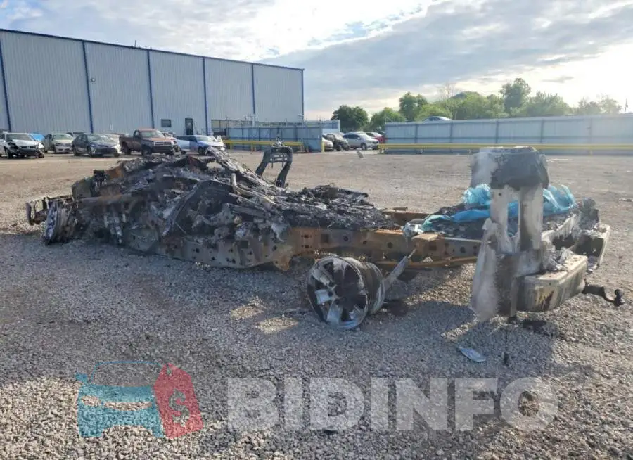 1FTFX1E51JFE75381 Photo# 2