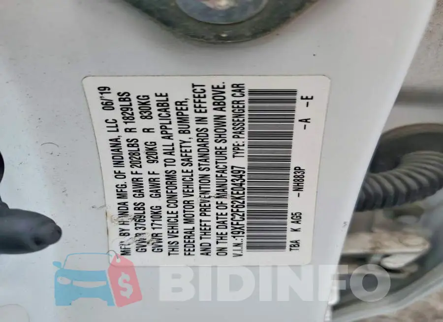 19XFC2F62KE043497 Photo# 12