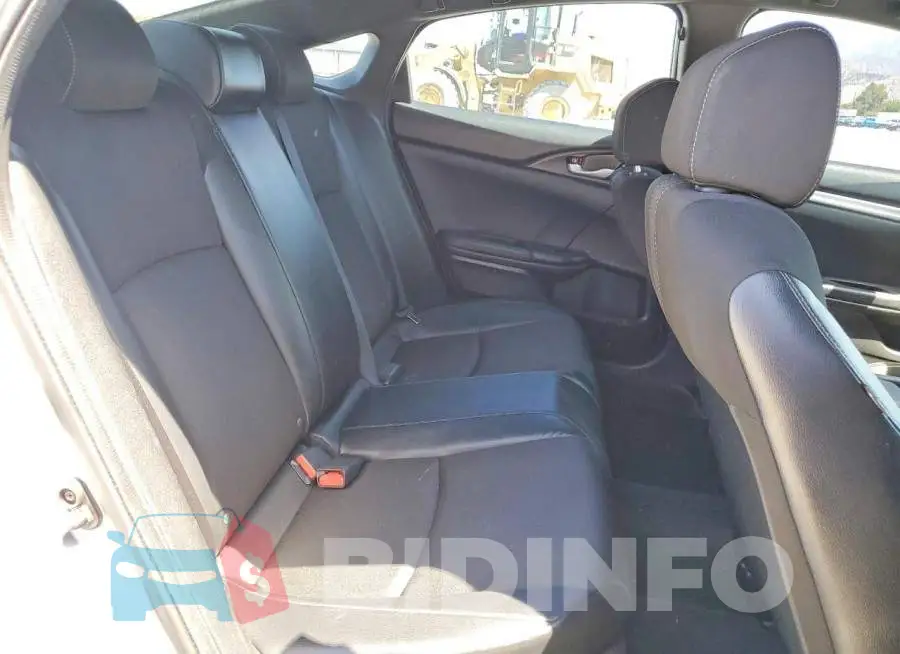 19XFC2F86LE209412 Photo# 10