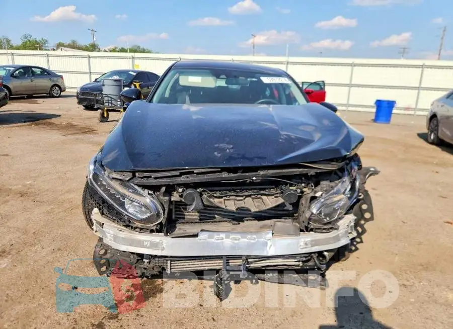 1HGCV1F16KA009952 Photo# 5