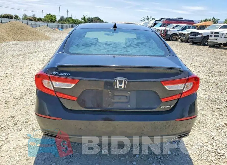 1HGCV1F34KA011801 Photo# 6