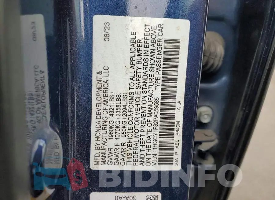 1HGCY1F32PA059585 Photo# 12