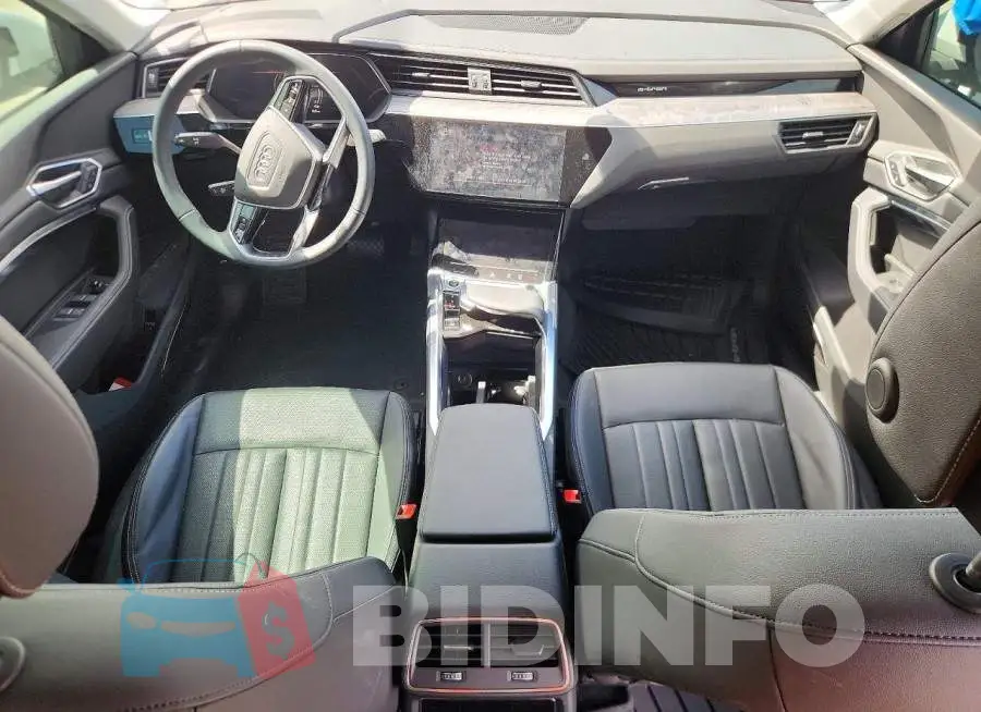 WA15AAGE2RB056043 Photo# 8