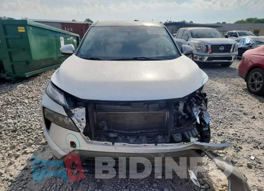 5N1BT3BA3RC712744 Photo# 5