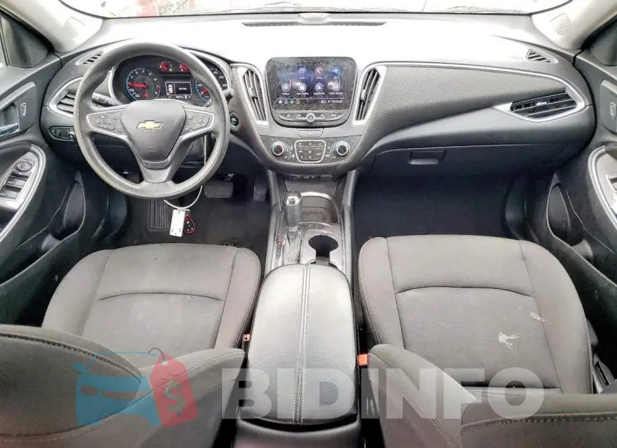 1G1ZD5ST4KF184173 Photo# 8