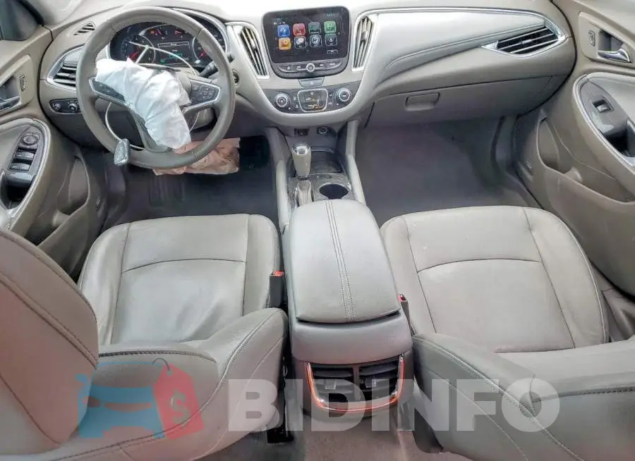 1G1ZD5ST5JF235257 Photo# 8