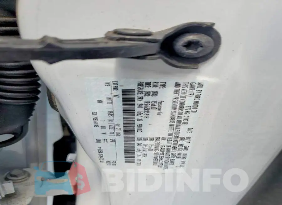 1FADP3E26HL327091 Photo# 12