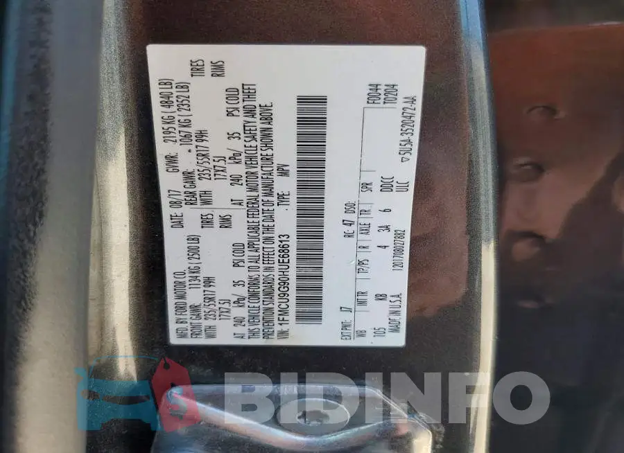 1FMCU9G90HUE68613 Photo# 13