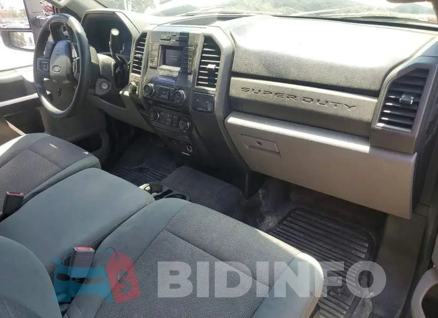 1FTBF2A60JED01281 Photo# 8