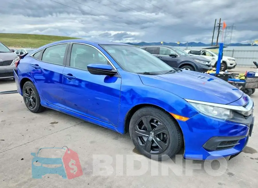 19XFC2F58HE217914 Photo# 4