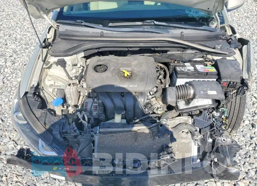 5NPD84LF8JH255145 Photo# 11