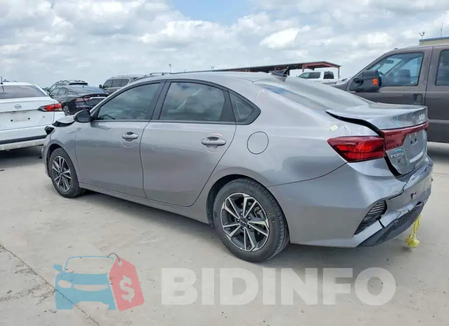 3KPF24AD9RE837816 Photo# 2
