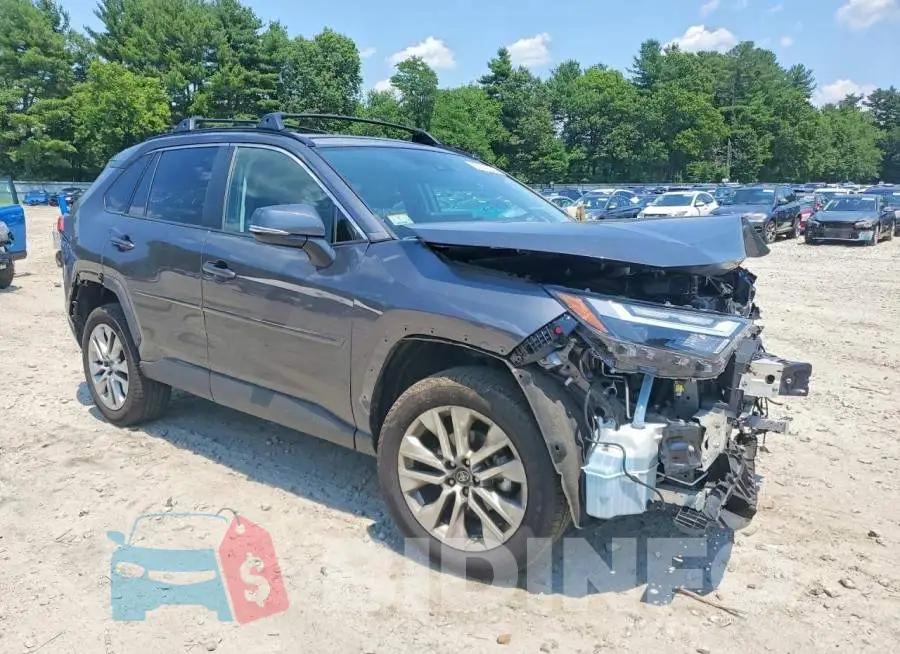 2T3A1RFV6RC401054 Photo# 4