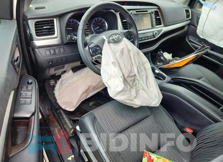 5TDBZRFH3KS729898 Photo# 8