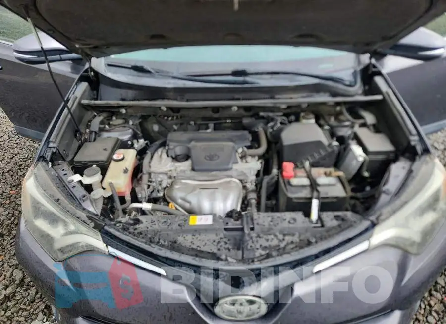 JTMRFREV6HJ157049 Photo# 12