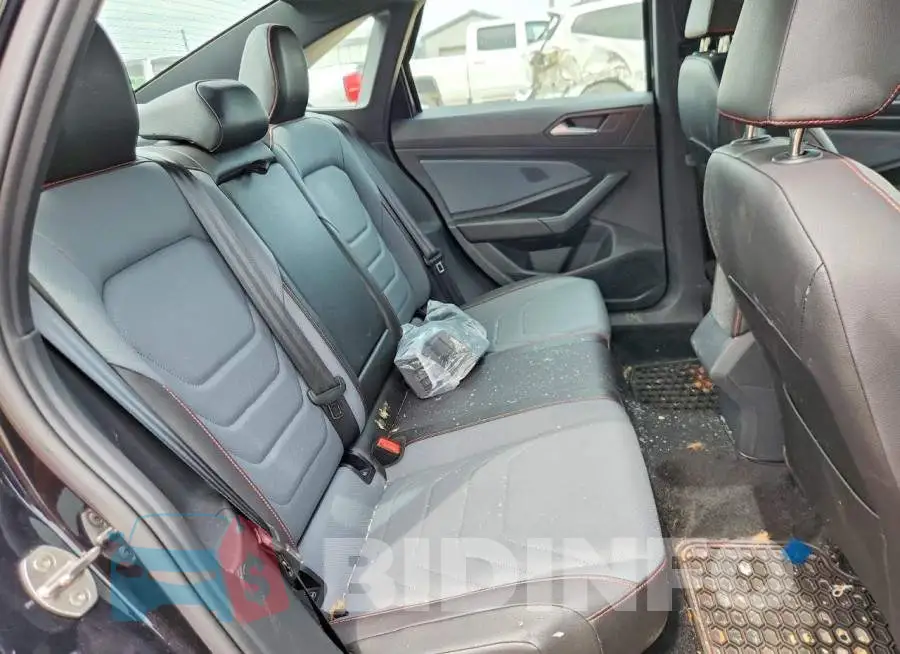 3VW2T7BU8SM087409 Photo# 10