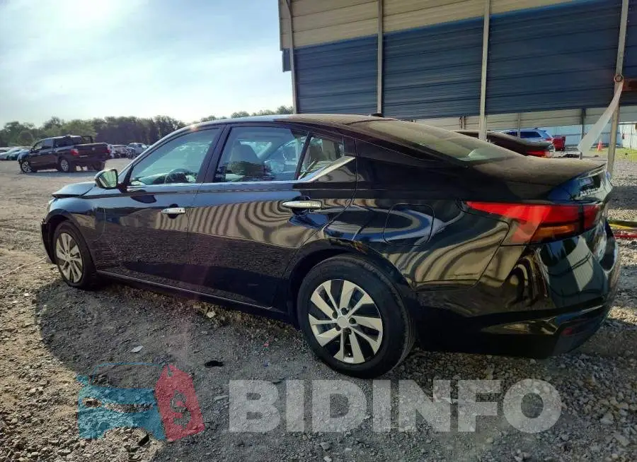 1N4BL4BV6KC119257 Photo# 2