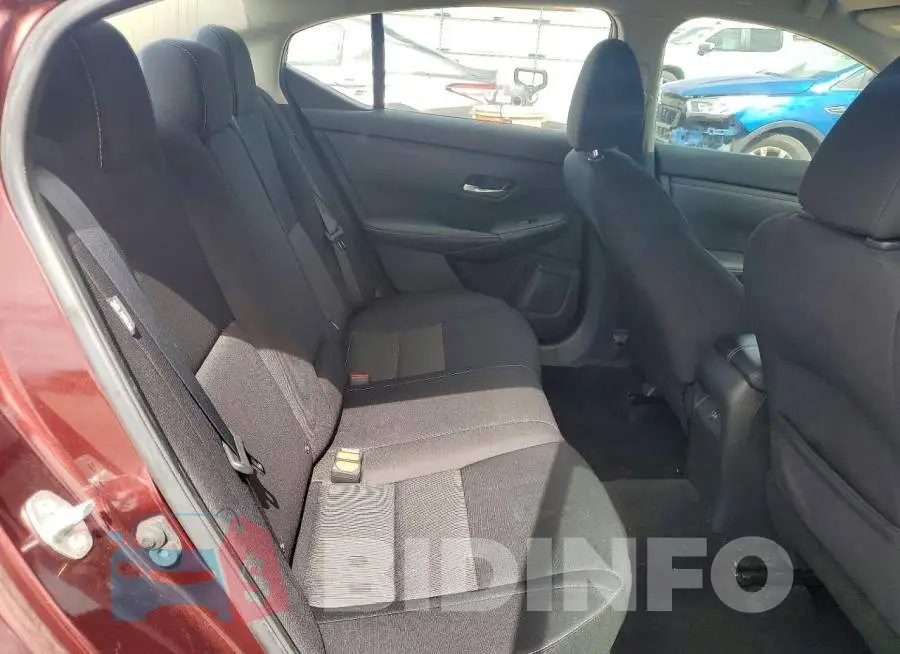 3N1AB8CV2NY241451 Photo# 10