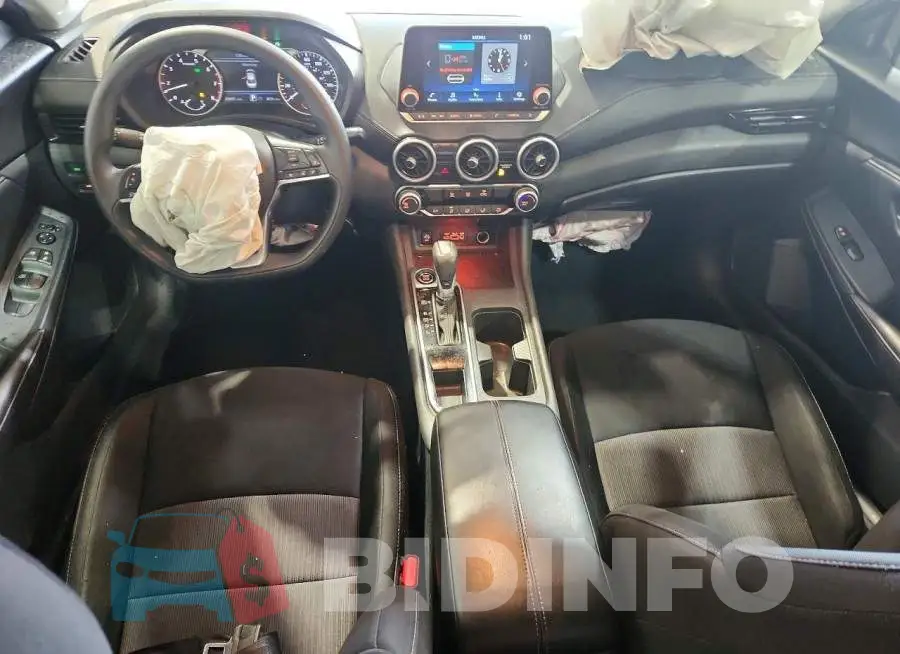 3N1AB8CV8RY378075 Photo# 8